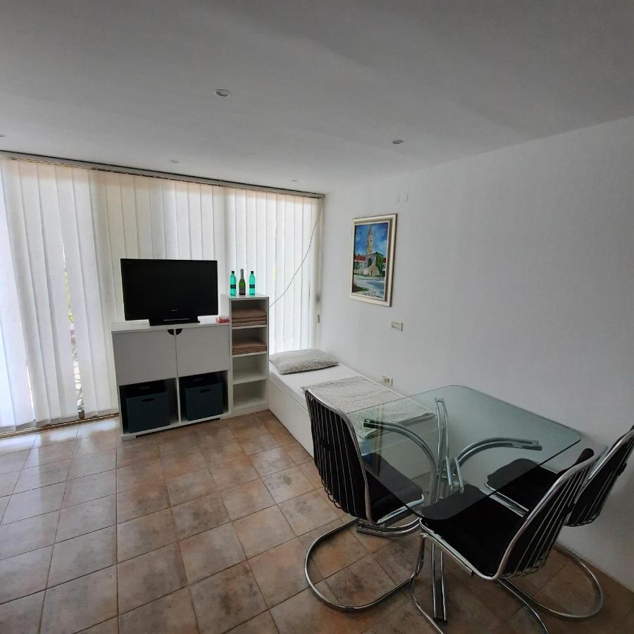 בפורטורוז Apartment Luka מראה חיצוני תמונה